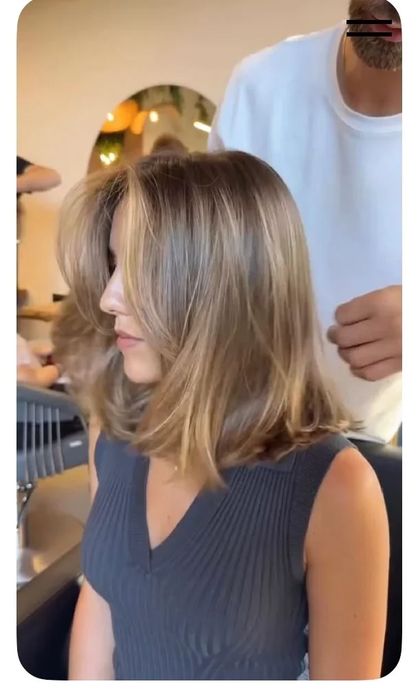 Long bob con capas frontales y reflejos claros